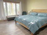 Beautiful 5th new bedroom with king sized bed